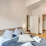 Suite Experience Termini Station Apartment