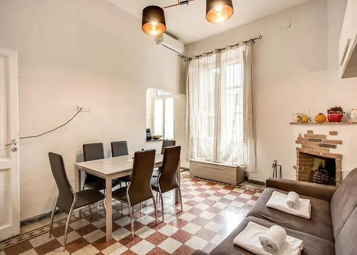 Suite Experience Termini Station Apartment